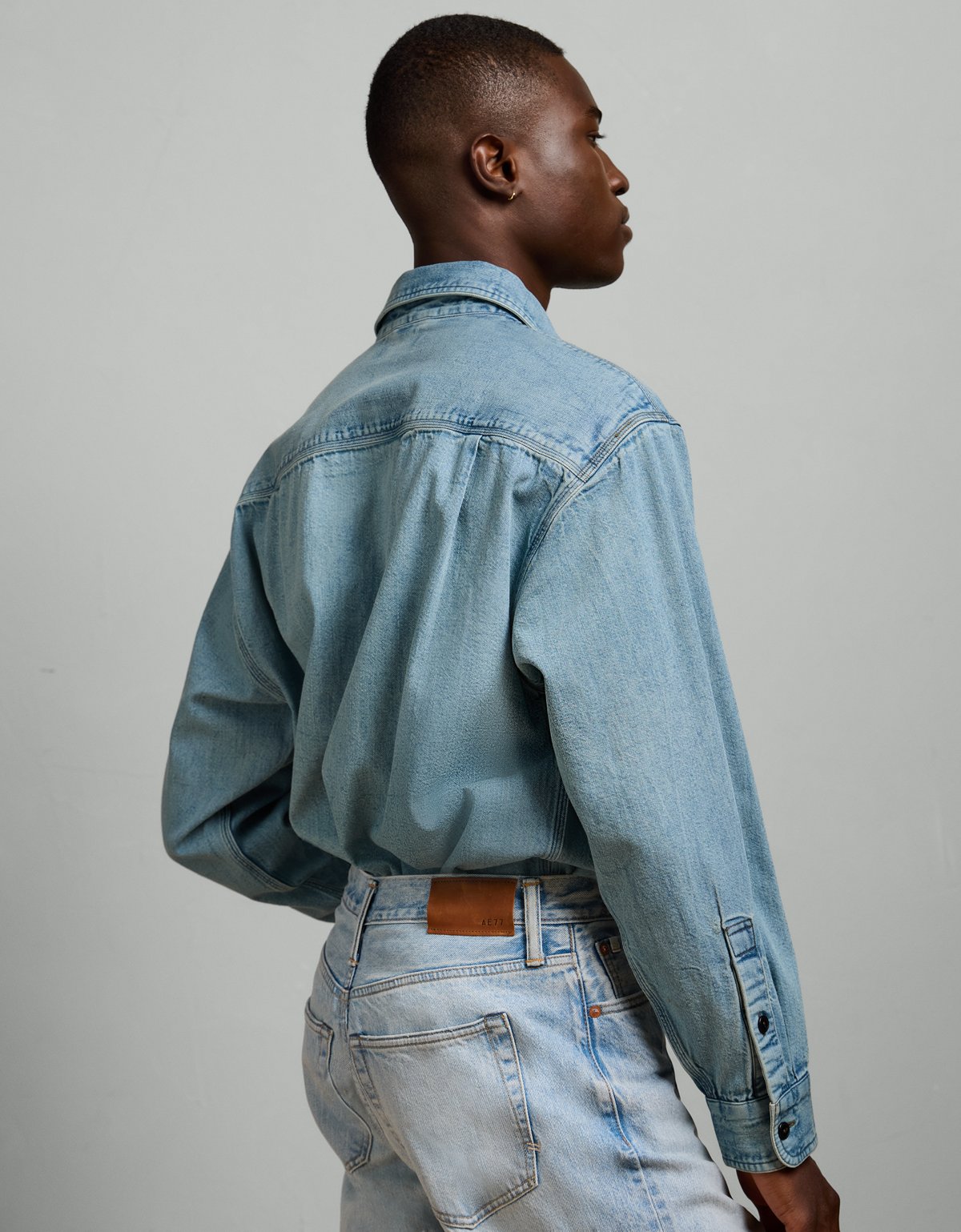 AE77 Long-Sleeve Chambray Shirt - image 2