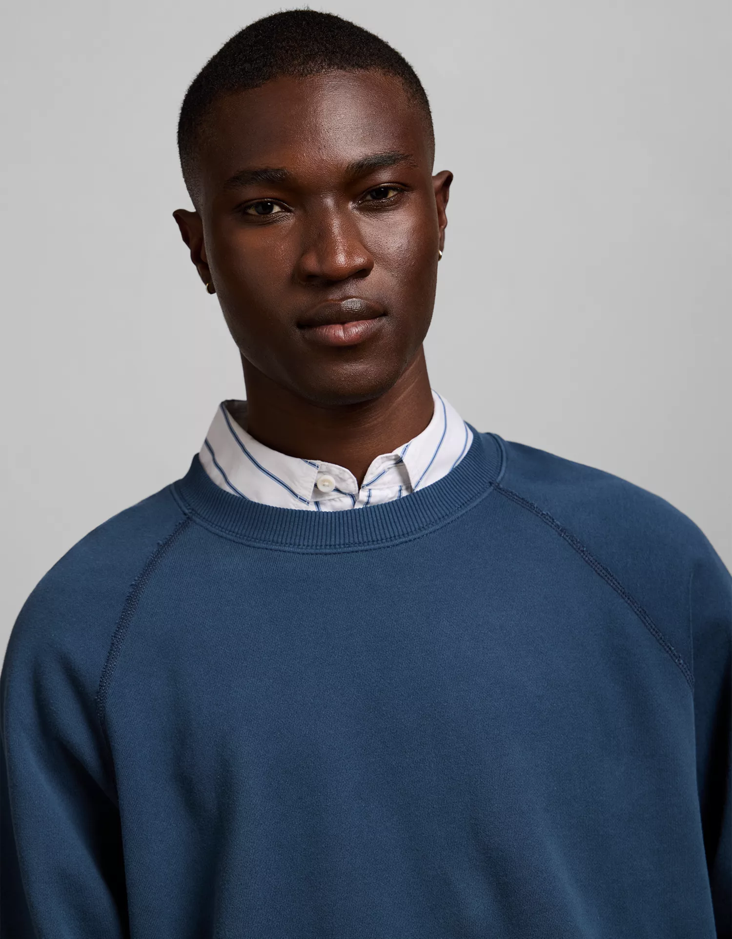 AE77 Raglan Terry Fleece Sweatshirt - thumbnail 7