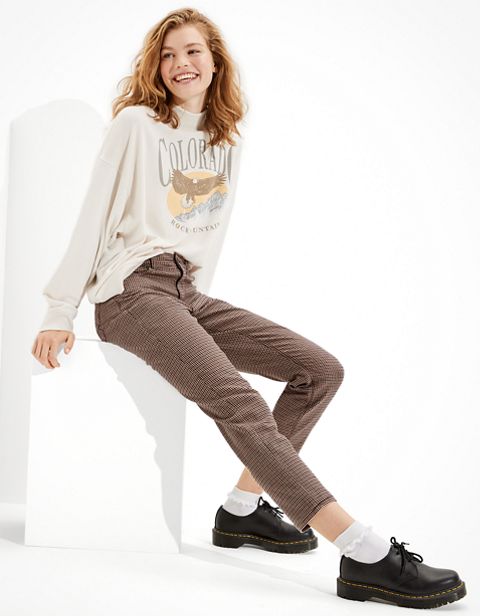 Женские брюки American Eagle AE Plaid Mom Pant