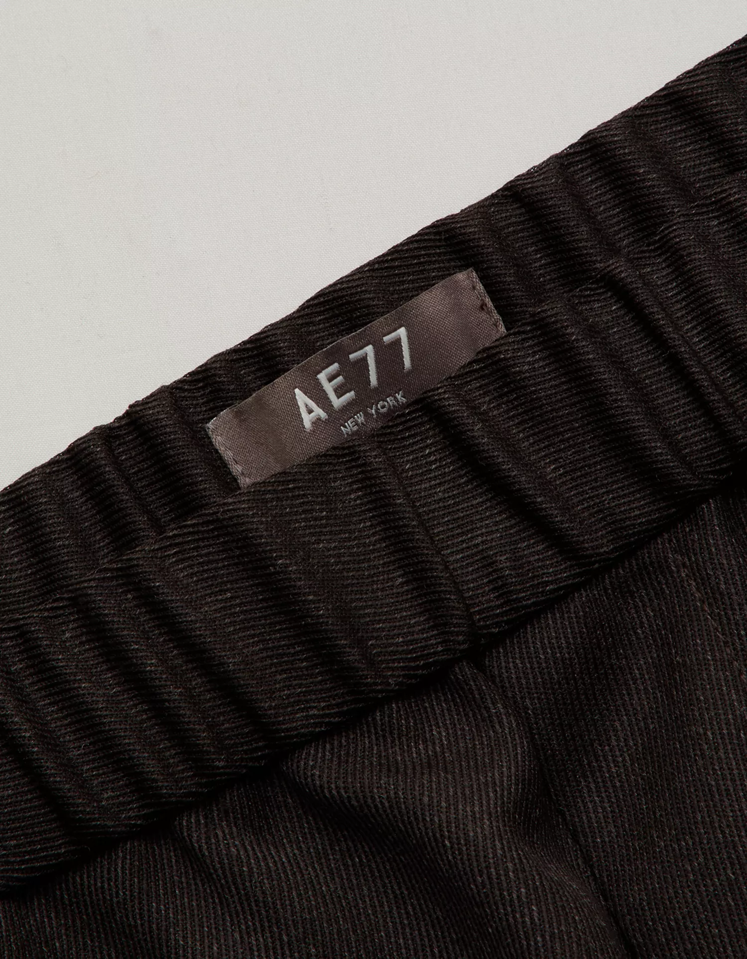 AE77 Premium Loose Twill Trouser - thumbnail 6