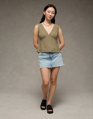 AE V-Neck Tie Back Top