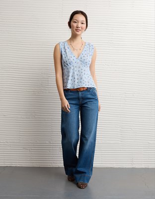 AE V-Neck Tie Back Top