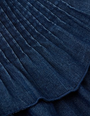 AE Tiered Pintuck Cami Top