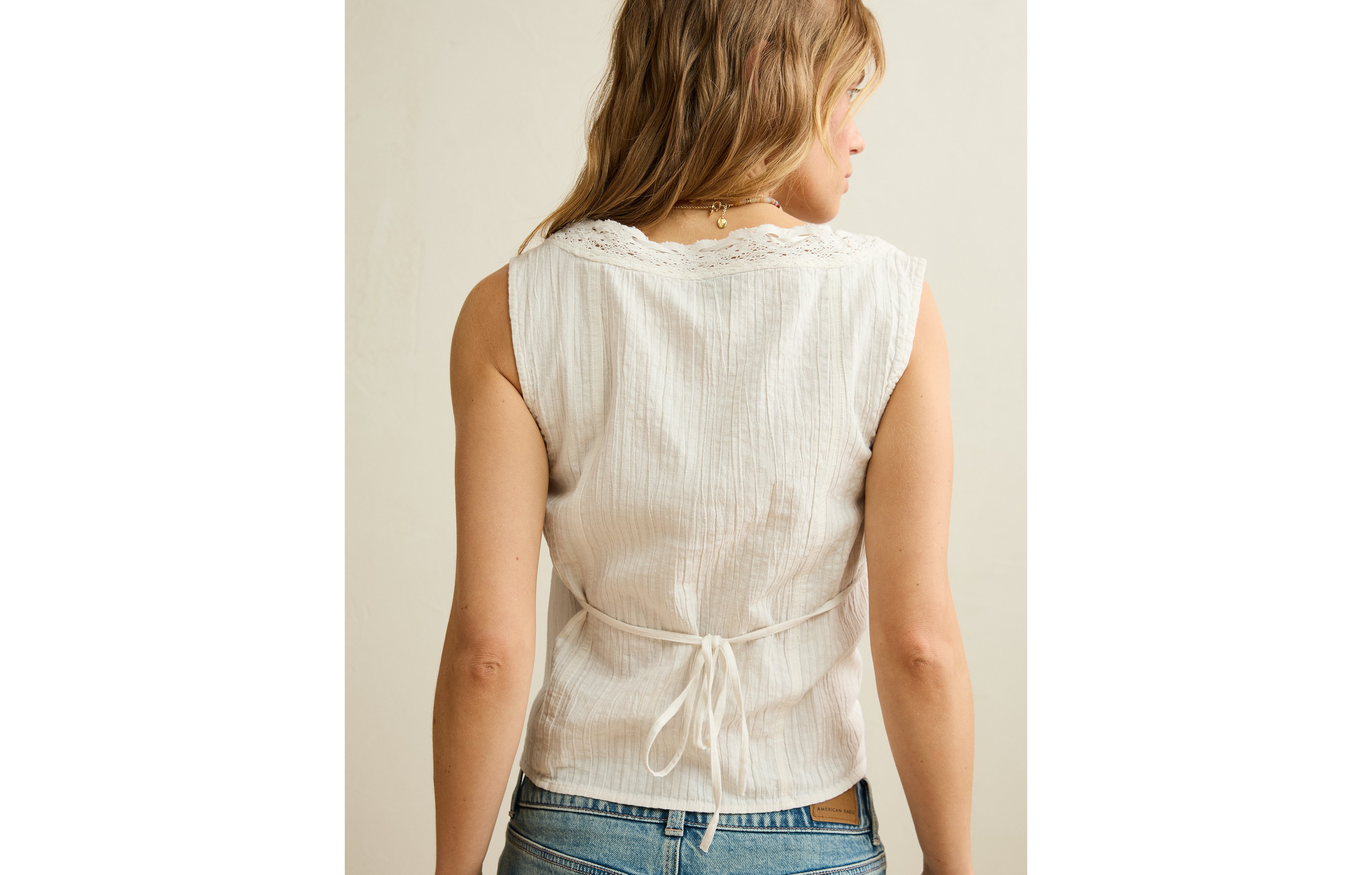 AE Scoop Neck Lace Blouse