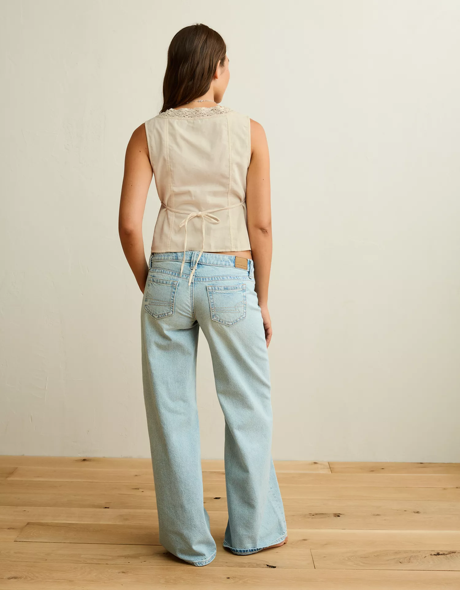 AE Lace-Trim Scoop Neck Tank - thumbnail 3