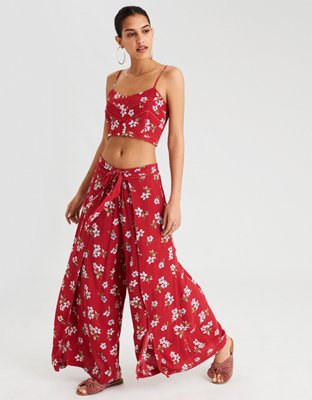 AE Button Front Cropped Cami