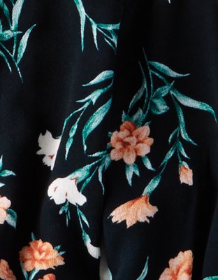 AE Tie Front Crop Top