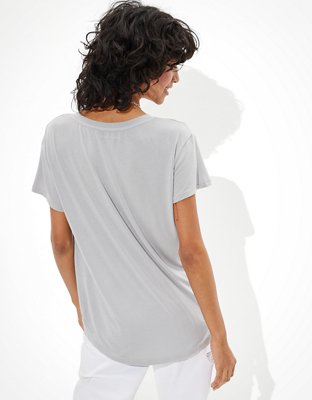 Женские футболки American Eagle AE Oversized Soft & Sexy V-Neck Pocket T-Shirt — фото 2