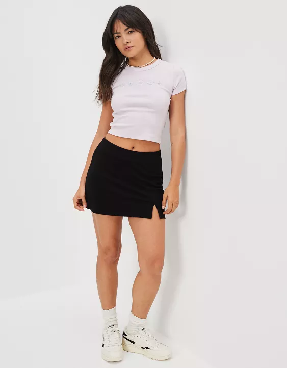 AE Cropped Embroidered Tee