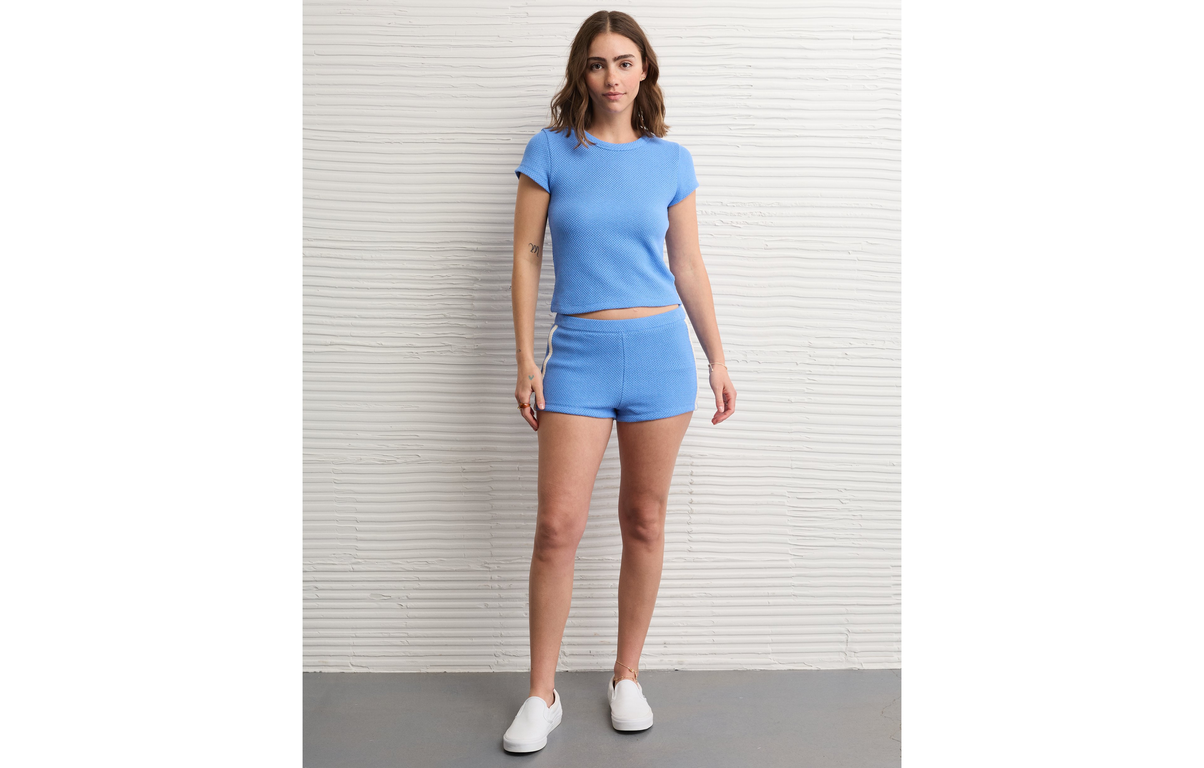 AE Cropped Crochet Knit T-Shirt