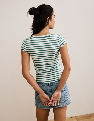 AE V-Neck Henley T-Shirt