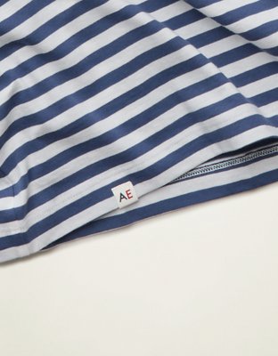 Женские футболки American Eagle AE Boxy Fit Americana T-Shirt — фото 2