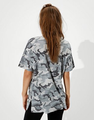 AE Oversized Weekend T-Shirt