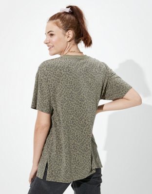 AE Oversized Weekend T-Shirt