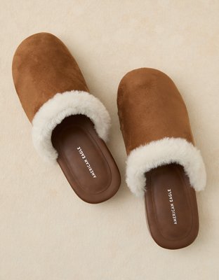 AE Cozy Wood Heel Clog