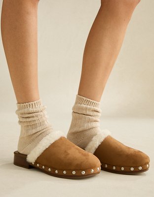 AE Cozy Wood Heel Clog