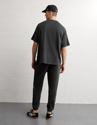 AE Laidback Luxe Heavyweight Oversizecd T-Shirt