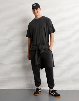 AE Laidback Luxe Heavyweight Oversized T-Shirt