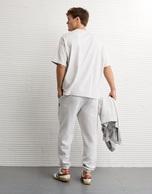 AE Laidback Luxe Heavyweight Oversizecd T-Shirt