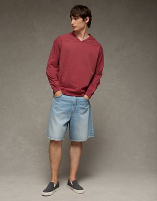 AE Boxy Long-Sleeve V-Neck T-Shirt