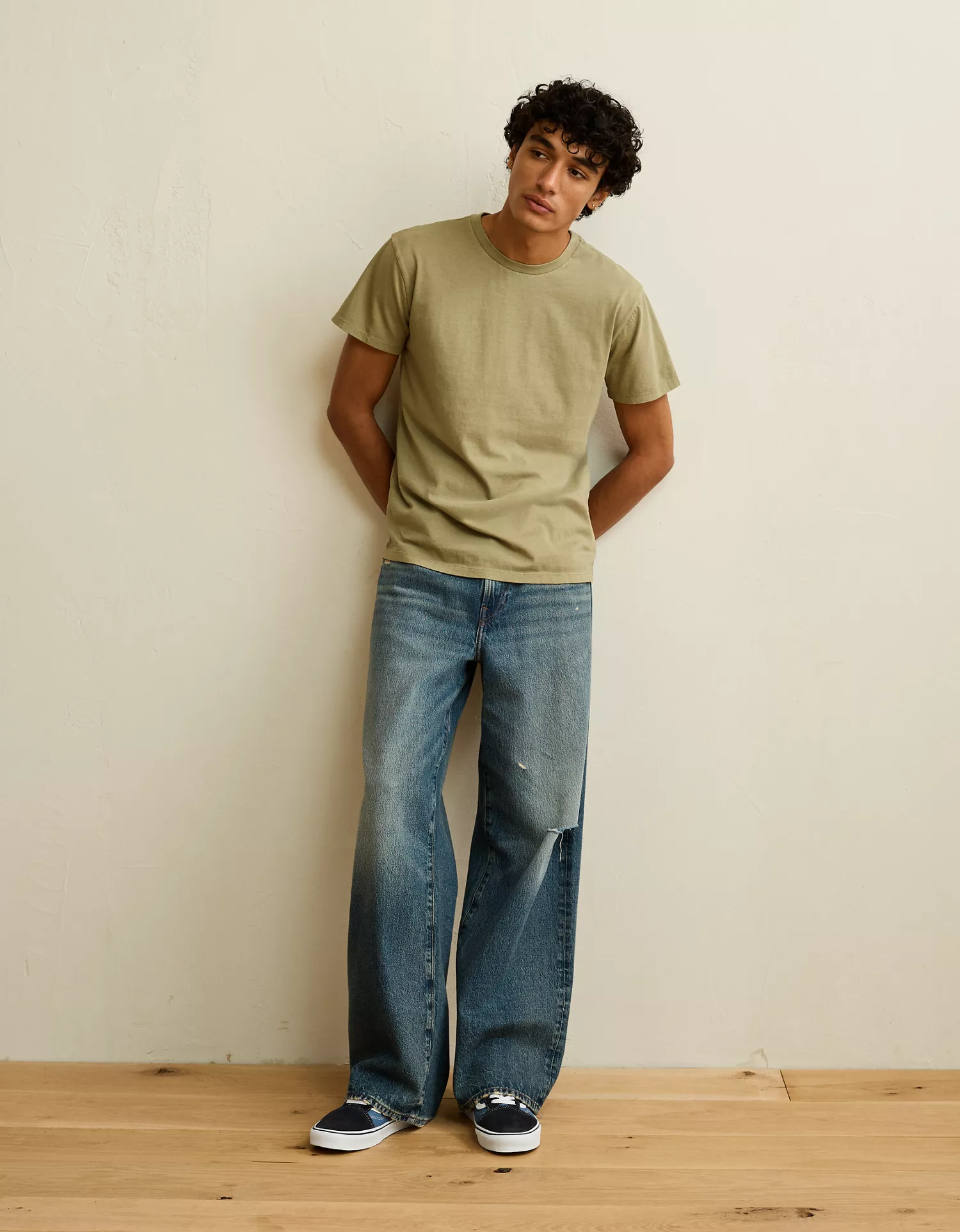 AE Slim Fit Lived-In T-Shirt - thumbnail 6