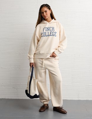 AE x The Summer I Turned Pretty Everyday Luxe Jogger