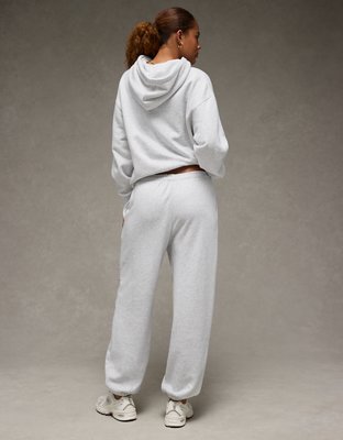 AE x The Summer I Turned Pretty Everyday Luxe Jogger