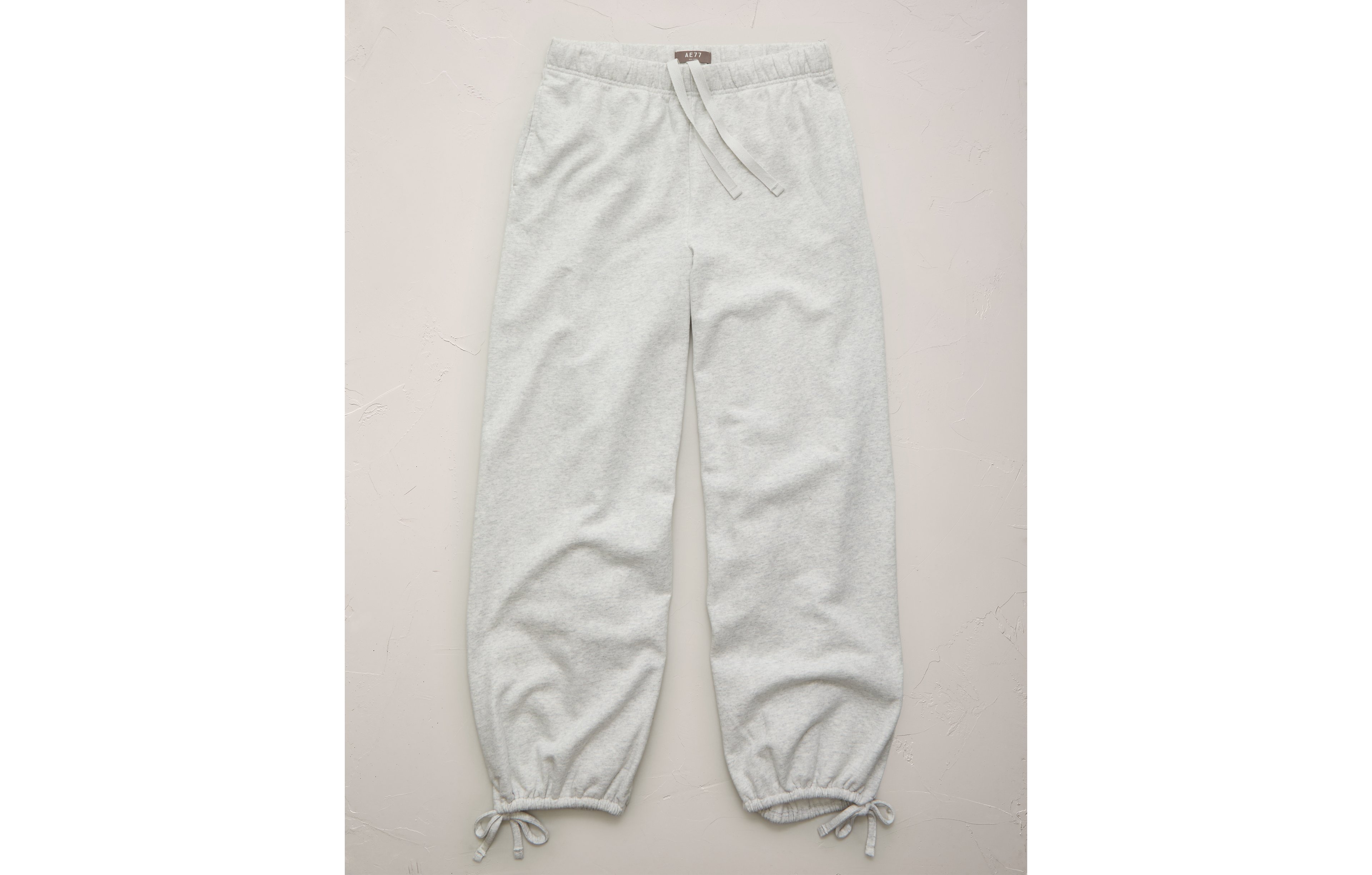 AE77 Balloon-Leg Tie-Hem Jogger