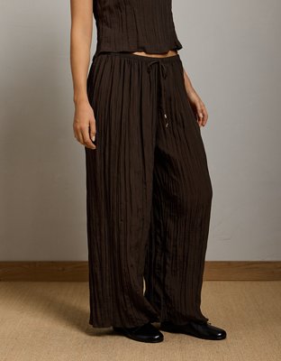 AE77 Crinkle Pants