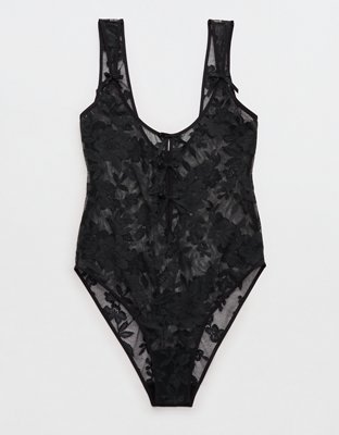 Show Off Feeling Femme Lace Bodysuit