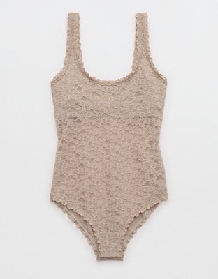 Show Off Body con Cuello Caído y Encaje Vintage