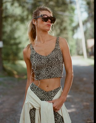 OFFLINE By Aerie Real Me Low Key Longline Sports Bra