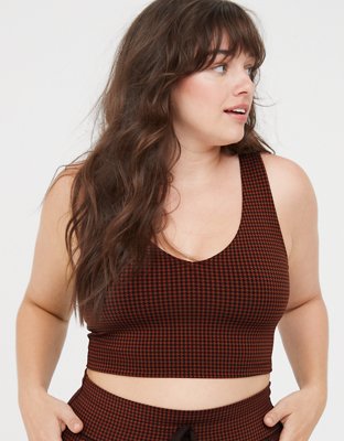 OFFLINE By Aerie Bra deportivo de línea larga con escote V y diseño de pata de gallo pequeña