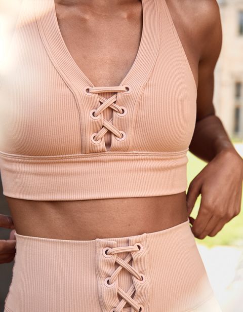 Спортивное бра OFFLINE, шнуровка, в рубчик — Aerie