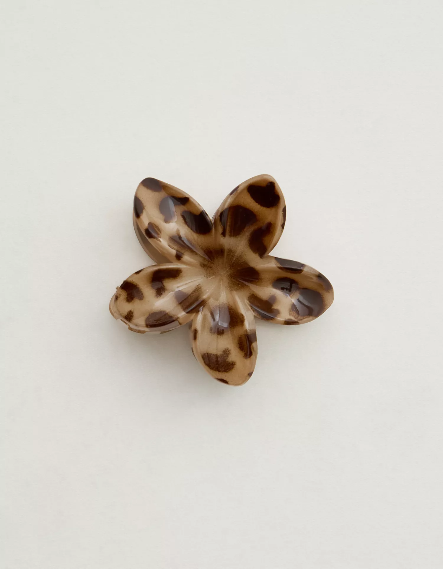Aerie Flower Claw Clip