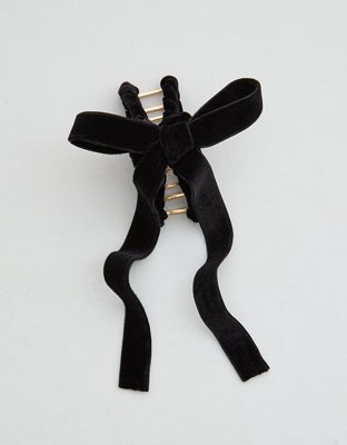 Aerie Medium Velvet Bow Claw Clip