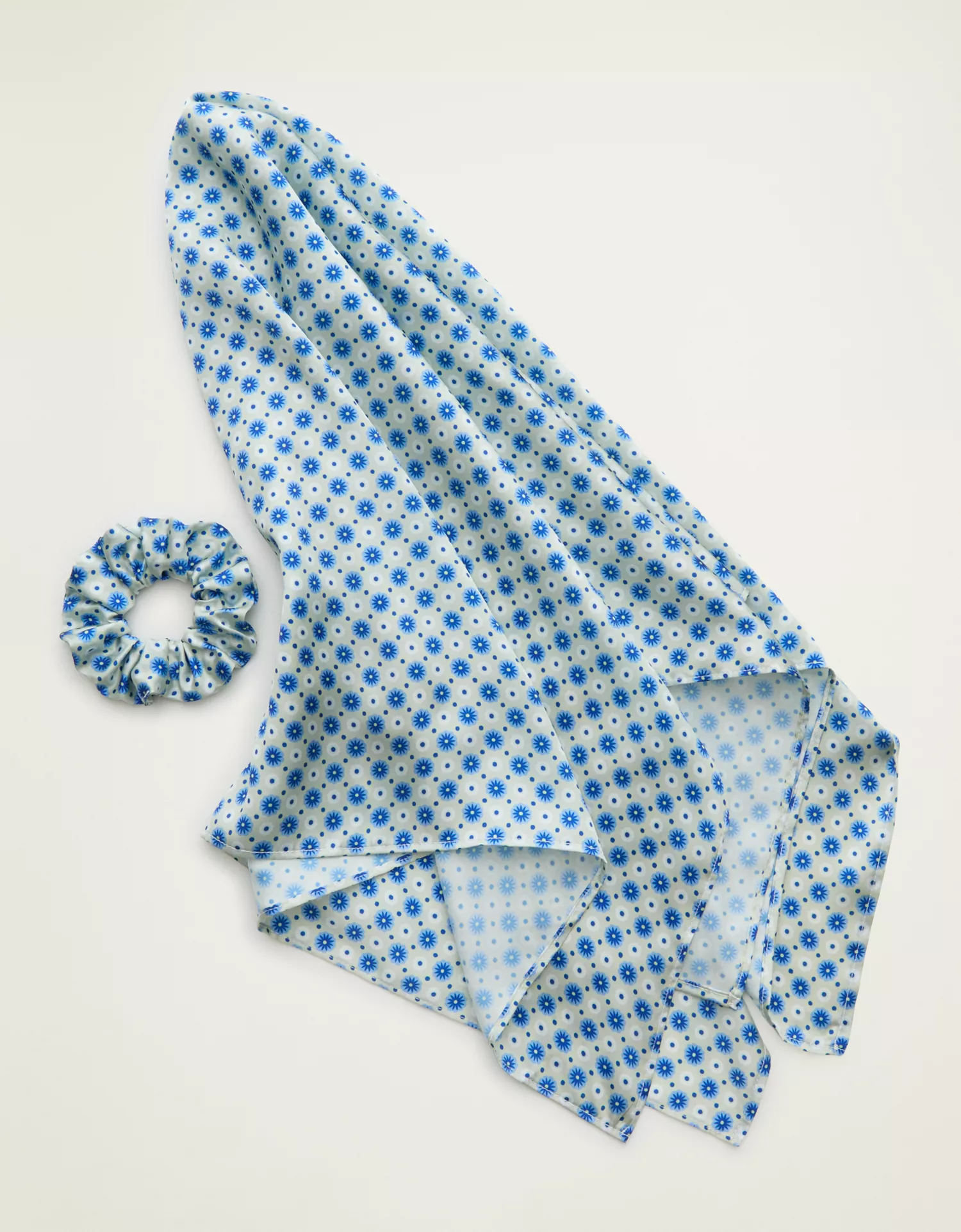Aerie Satin Headscarf and Scrunchie - thumbnail 6