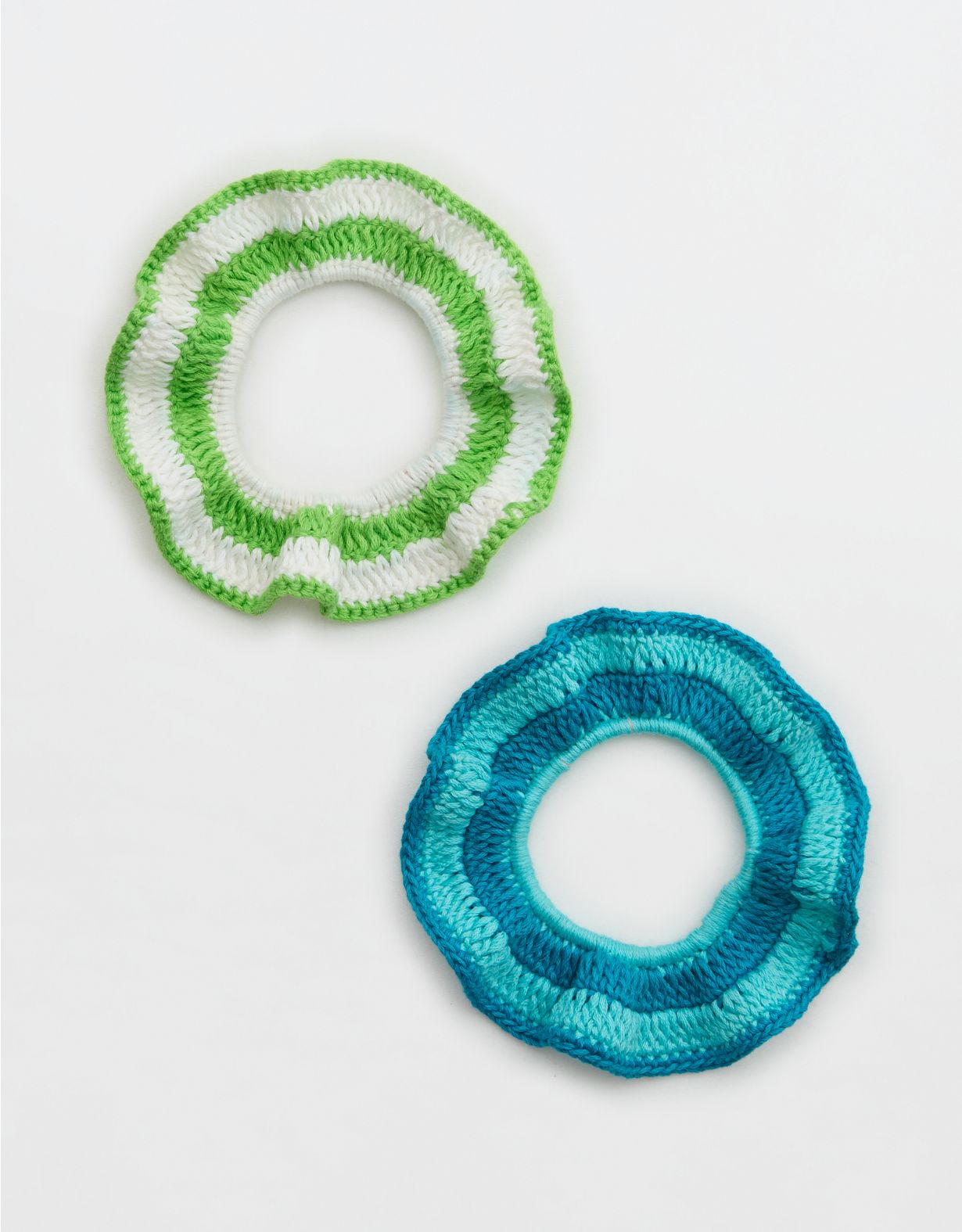 Aerie Crochet Scrunchie 2-Pack