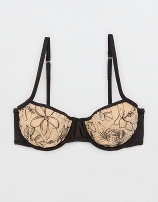 Peaches and cream Daisy lace bralette , Halterneck