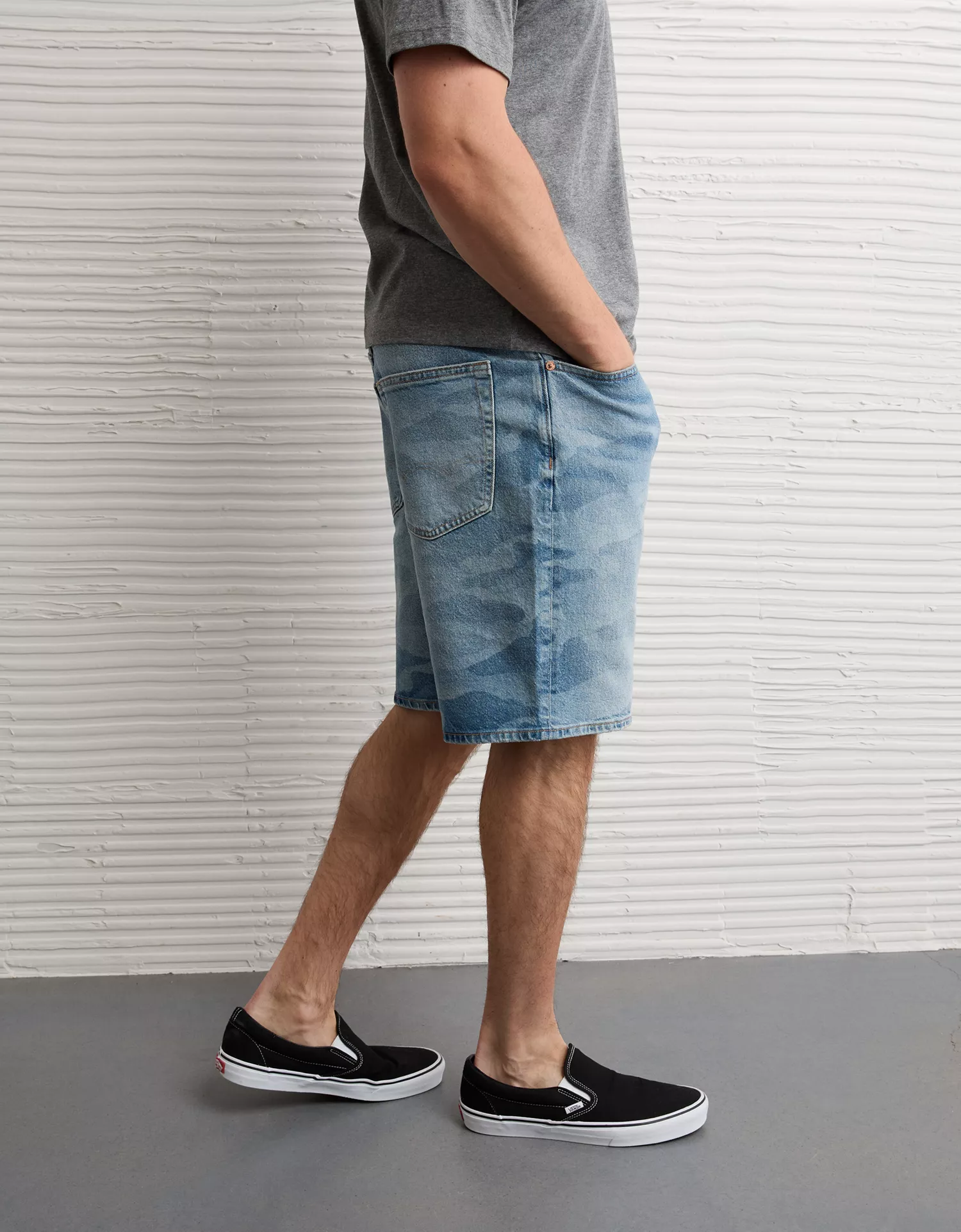 AE Loose Jean Short - thumbnail 5