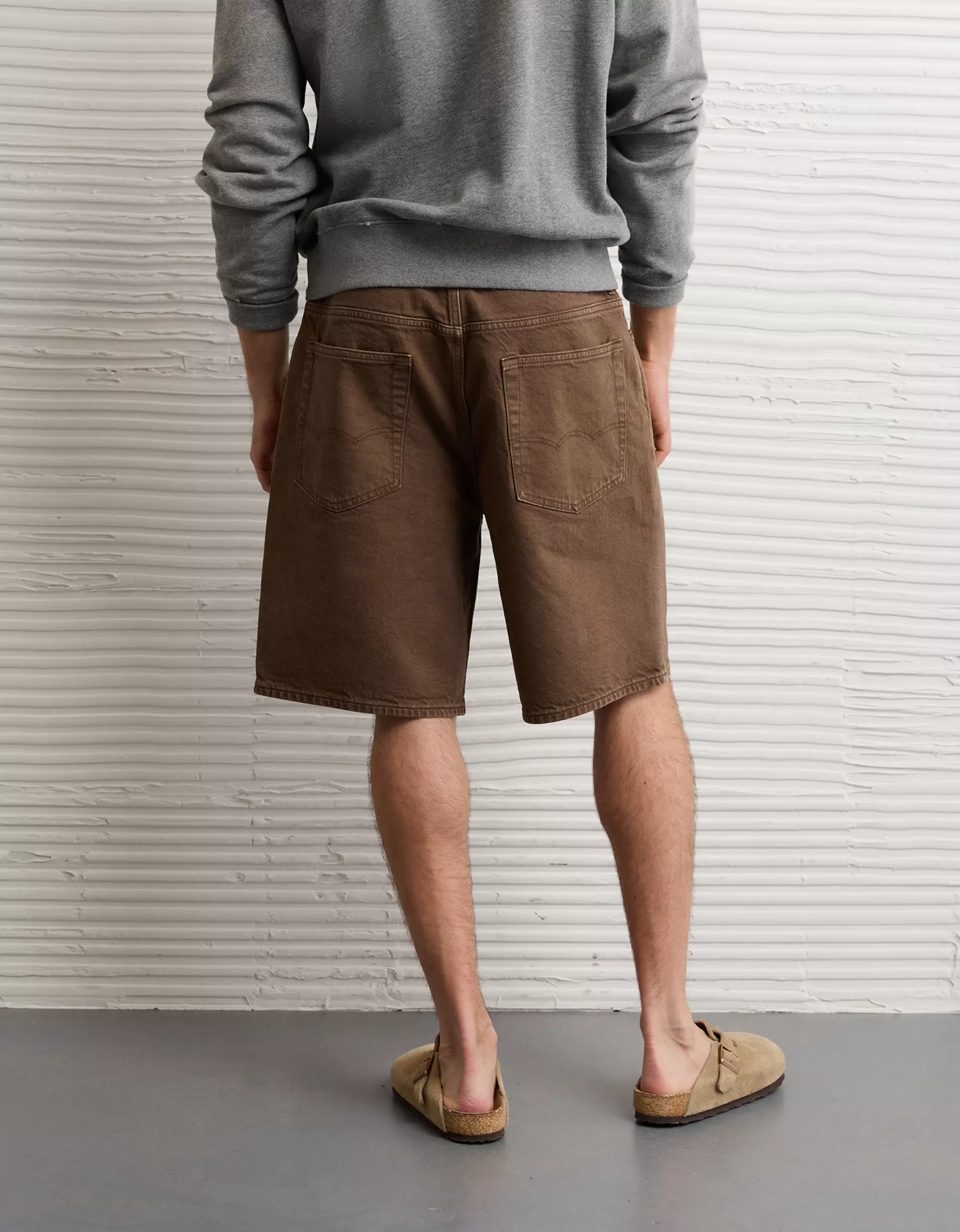 AE Loose Jean Short - thumbnail 3