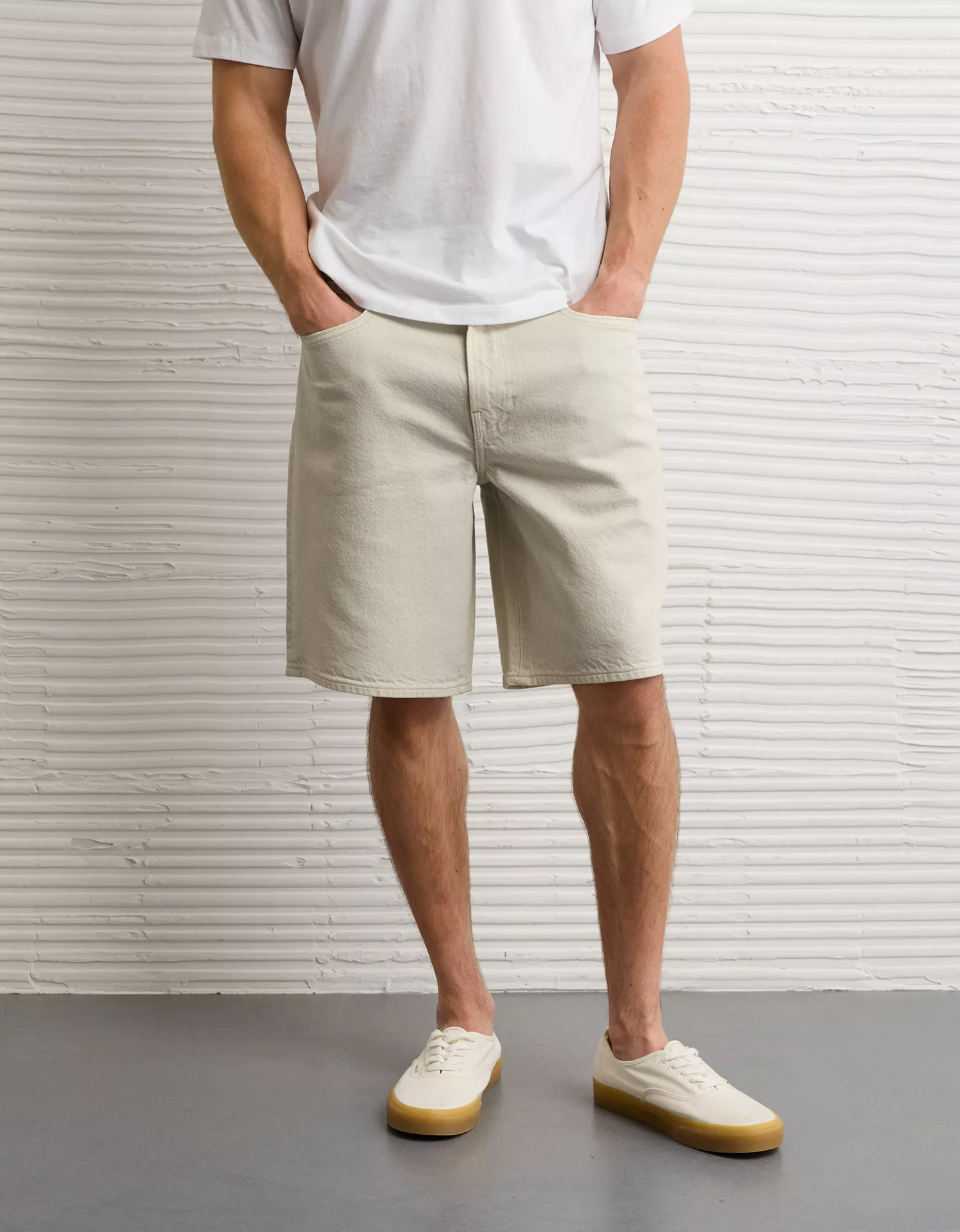 AE Loose Jean Short - thumbnail 8