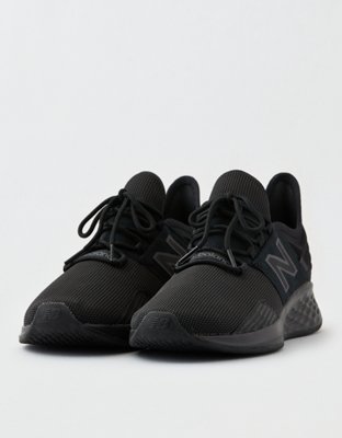 Женские кроссовки Aerie New Balance Fresh Foam Roav Sneaker — фото 3