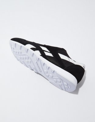 Мужские кроссовки American Eagle Reebok Men's Classic Nylon Sneaker — фото 4