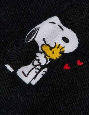 AEO Men's Snoopy Hugs Valentine 4.5" Classic Boxer Brief