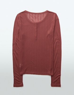 T-shirt cuello henley de mangas largas AE