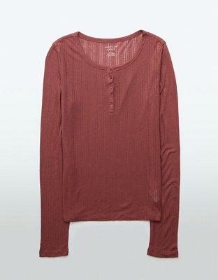 T-shirt cuello henley de mangas largas AE