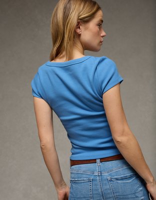 AE Scoop Neck Baby Tee