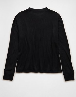 AE Long Sleeve Plush Crew Neck Top
