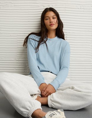 AE Long Sleeve Plush Crew Neck Top